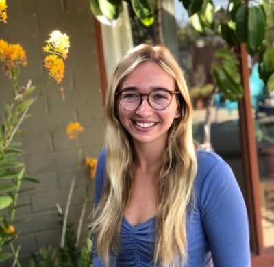 Zoee Tanner, pursuing a B.S. in Clinical Nutrition with a minor in Community Development. Interested in the intersection of nutrition and equitable food systems, food justice, and sustainable agriculture. 